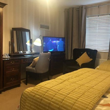 Caldhame Lodge Крумлин Экстерьер фото