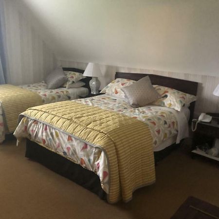 Caldhame Lodge Крумлин Экстерьер фото