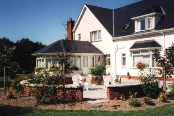 Caldhame Lodge Крумлин Экстерьер фото